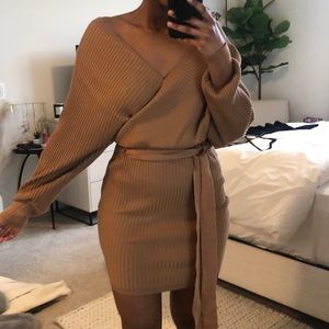 CAMEL KNIT DRESS